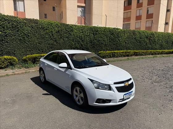 CHEVROLET CRUZE 1.8 LT 16V FLEX 4P MANUAL